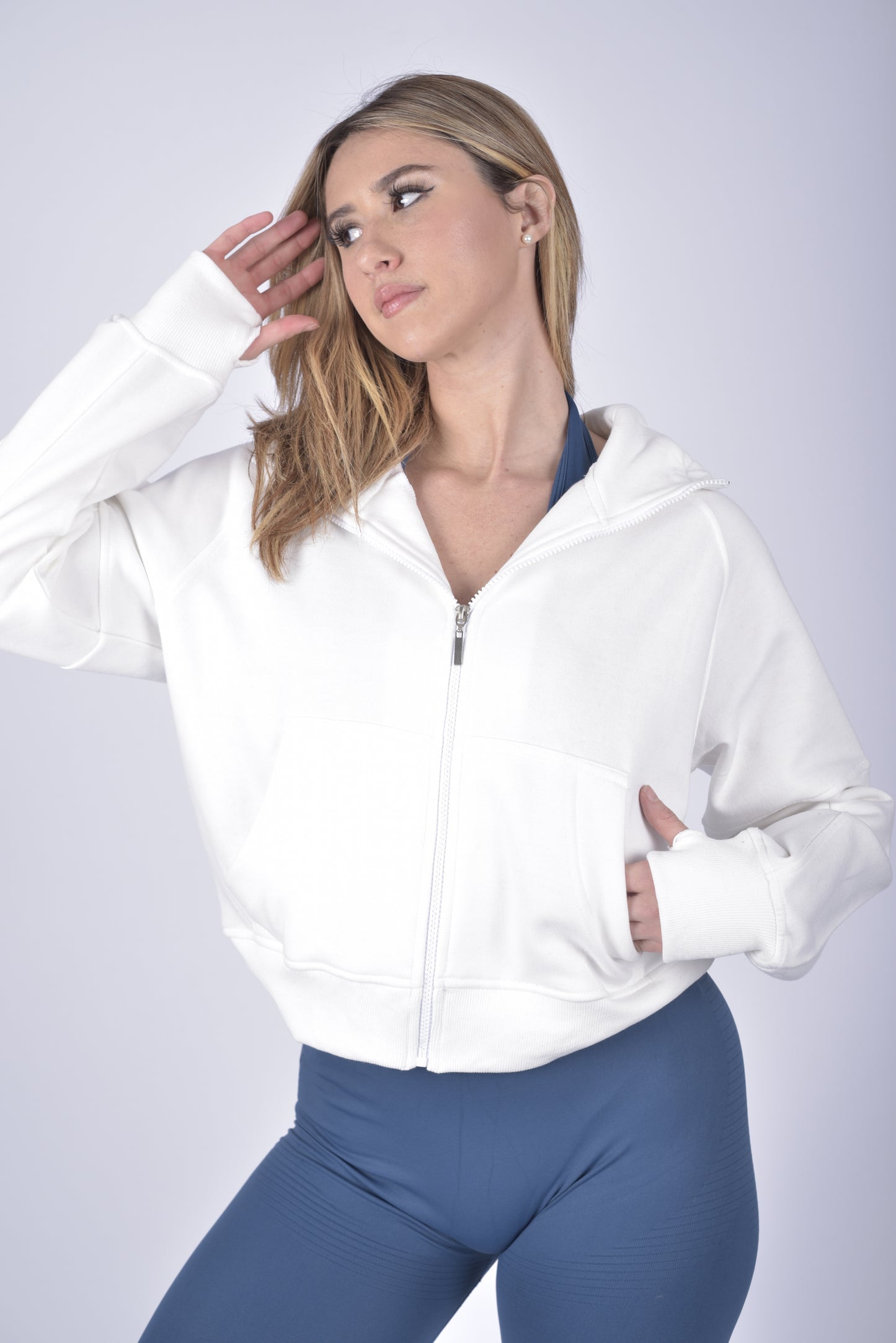 Essential Zip Hoodie Perla